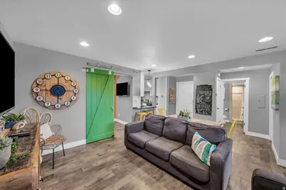 860 S Village Rd #X-5, Saint George, UT 84770 - Photo 2