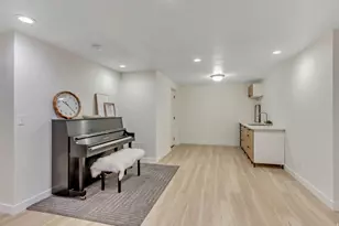 867 N 2125 W, Layton, UT 84041 - Photo 38