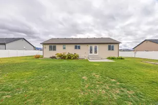 517 W 260 N, Smithfield, UT 84335 - Photo 24