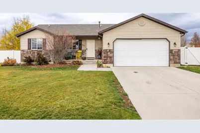517 W 260 N, Smithfield, UT 84335 - Photo 1