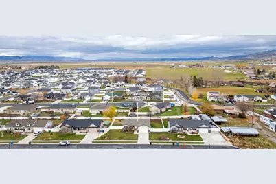 517 W 260 N, Smithfield, UT 84335 - Photo 36