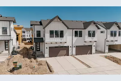 3070 N Summer Wood Dr #811, Eagle Mountain, UT 84005 - Photo 1