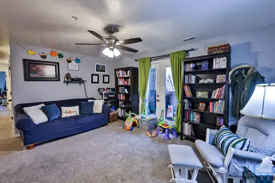 8212 N Cedar Springs Rd #4, Eagle Mountain, UT 84005 - Photo 4