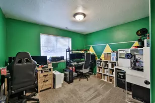 8212 N Cedar Springs Rd, Eagle Mountain, UT 84005 - Photo 10