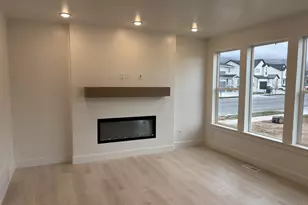 419 N Hvn Dr, Mapleton, UT 84664 - Photo 4