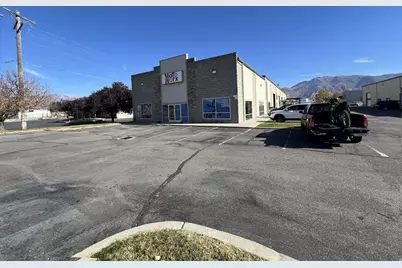 2734 S 1900 W #A, Ogden, UT 84401 - Photo 2