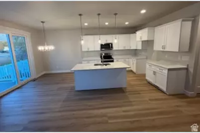 677 E 800 S St S, Springville, UT 84663 - Photo 12