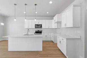 677 E 800 S St S, Springville, UT 84663 - Photo 4