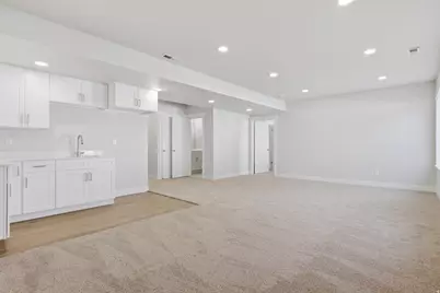 677 E 800 S St S, Springville, UT 84663 - Photo 10