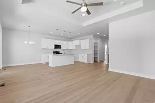 677 E 800 S St S, Springville, UT 84663 - Photo 2