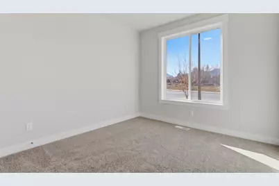 677 E 800 S St S, Springville, UT 84663 - Photo 26