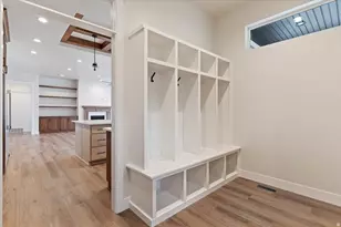 442 W Randys Ct, Farmington, UT 84025 - Photo 22