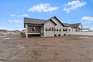 442 W Randys Ct, Farmington, UT 84025 - Photo 48