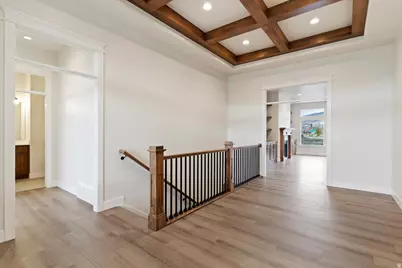 442 W Randys Ct, Farmington, UT 84025 - Photo 4