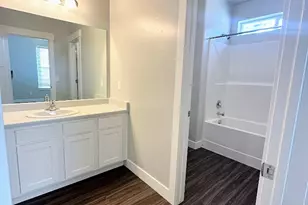 1831 W Newcastle Ln, Saratoga Springs, UT 84045 - Photo 14