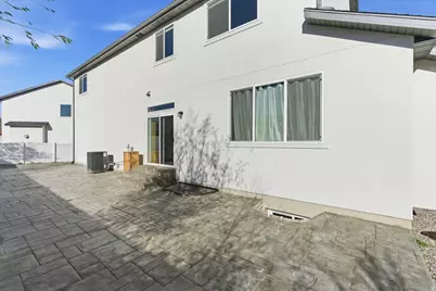4896 S Snarr Haven Ct W, Taylorsville, UT 84129 - Photo 42