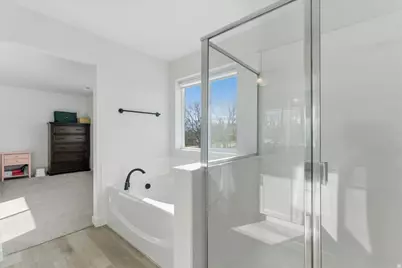 4896 S Snarr Haven Ct W, Taylorsville, UT 84129 - Photo 26