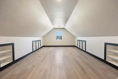 328 E 300 N, Richmond, UT 84333 - Photo 2