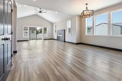 328 E 300 N, Richmond, UT 84333 - Photo 10