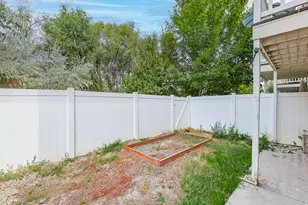 1548 W Cabernet Dr, Bluffdale, UT 84065 - Photo 38