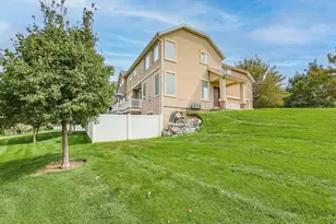1548 W Cabernet Dr, Bluffdale, UT 84065 - Photo 4