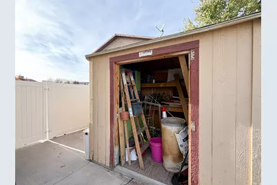 7987 S 2980 W, West Jordan, UT 84088 - Photo 18