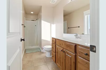 335 S 400 W, Tremonton, UT 84337 - Photo 16