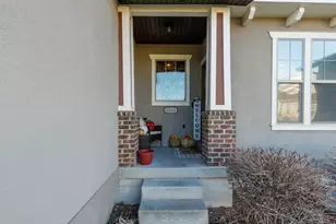 1349 S Mountain Crest Dr W, Woods Cross, UT 84087 - Photo 4