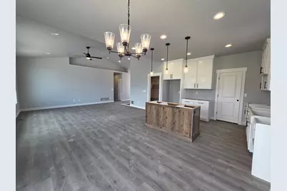 9310 N 5600 W #4, Elwood, UT 84337 - Photo 2