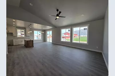 9310 N 5600 W #4, Elwood, UT 84337 - Photo 4