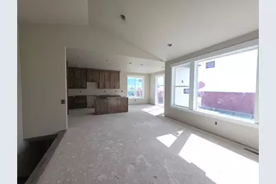 5583 W 9400 N #2, Elwood, UT 84337 - Photo 4