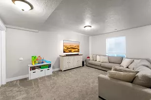 3772 E Cunninghill Dr, Eagle Mountain, UT 84005 - Photo 22