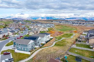 3772 E Cunninghill Dr, Eagle Mountain, UT 84005 - Photo 32