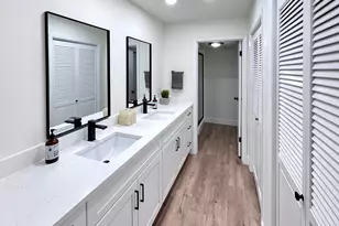 4953 S Eastridge Ln, Salt Lake City, UT 84117 - Photo 18