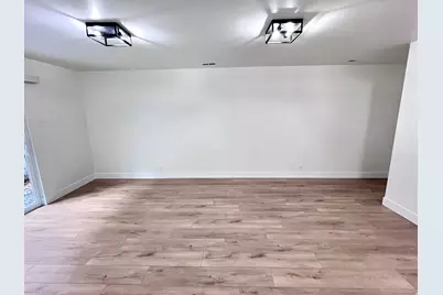 4953 S Eastridge Ln #143, Salt Lake City, UT 84117 - Photo 8