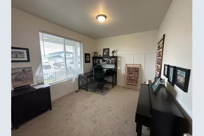 2887 S Greenhead Dr W, Saratoga Springs, UT 84045 - Photo 32