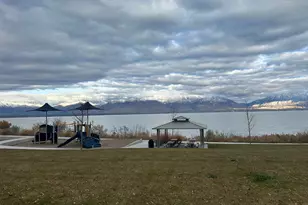 2887 S Greenhead Dr W, Saratoga Springs, UT 84045 - Photo 4