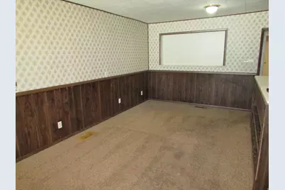 255 W 100 N, Lehi, UT 84043 - Photo 14