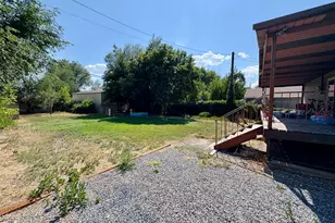 255 W 100 N, Lehi, UT 84043 - Photo 2