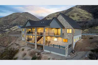 204 S Troy St, Mapleton, UT 84664 - Photo 58