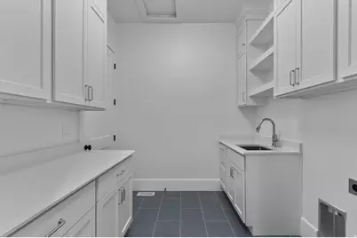 204 S Troy St, Mapleton, UT 84664 - Photo 20