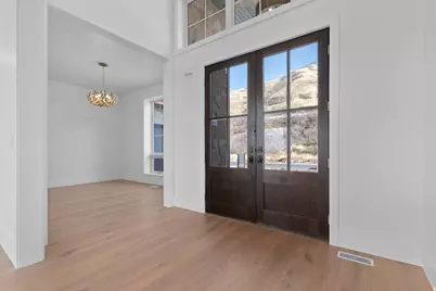 204 S Troy St, Mapleton, UT 84664 - Photo 4