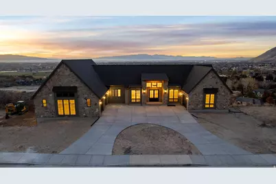 204 S Troy St, Mapleton, UT 84664 - Photo 48