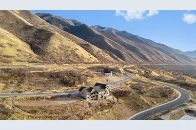 204 S Troy St, Mapleton, UT 84664 - Photo 52