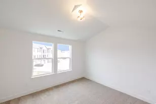 786 N Danverse Dr, Saratoga Springs, UT 84045 - Photo 8