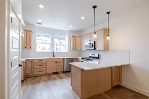 786 N Danverse Dr, Saratoga Springs, UT 84045 - Photo 4