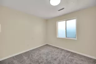 708 W 740 S, Tooele, UT 84074 - Photo 14