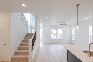 784 N Danverse Dr, Saratoga Springs, UT 84045 - Photo 8