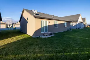 472 E 640 S, Vernal, UT 84078 - Photo 4