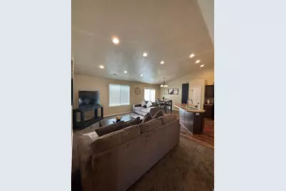 472 E 640 S, Vernal, UT 84078 - Photo 12